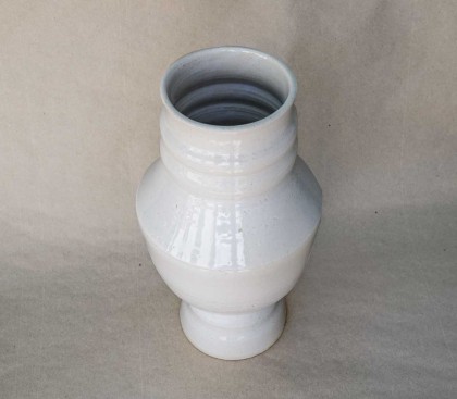 WHITE SOUL VASE 2